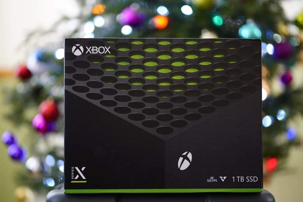 Una consola Xbox Series X de Microsoft vista el 7 de diciembre de 2021 en Marple Township, Pensilvania.