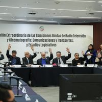 Aprueban en comisiones la Ley Telecom; mantiene la recolección de datos personales