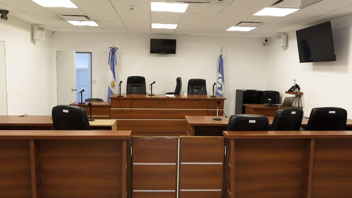 Sala de audiencias en la Ciudad Judicial. Fuente: (Emiliano Ortiz)