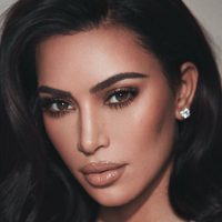"¡Faltaba ella!" Kim Kardashian se animó a la tendencia 2020 que arrasa con todo ¿Te animás?