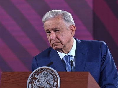 AMLO pedirá a EU que explique financiamiento a Claudio X. González