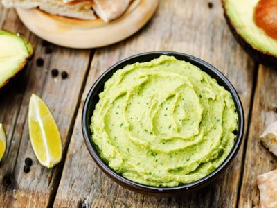 Hummus de palta: dale un plus gourmet a tus picadas con esta receta irresistible y muy fácil de hacer