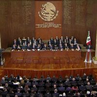 México está a 'prueba”, como pocas veces en su historia: Peña en el centenario de la Constitución