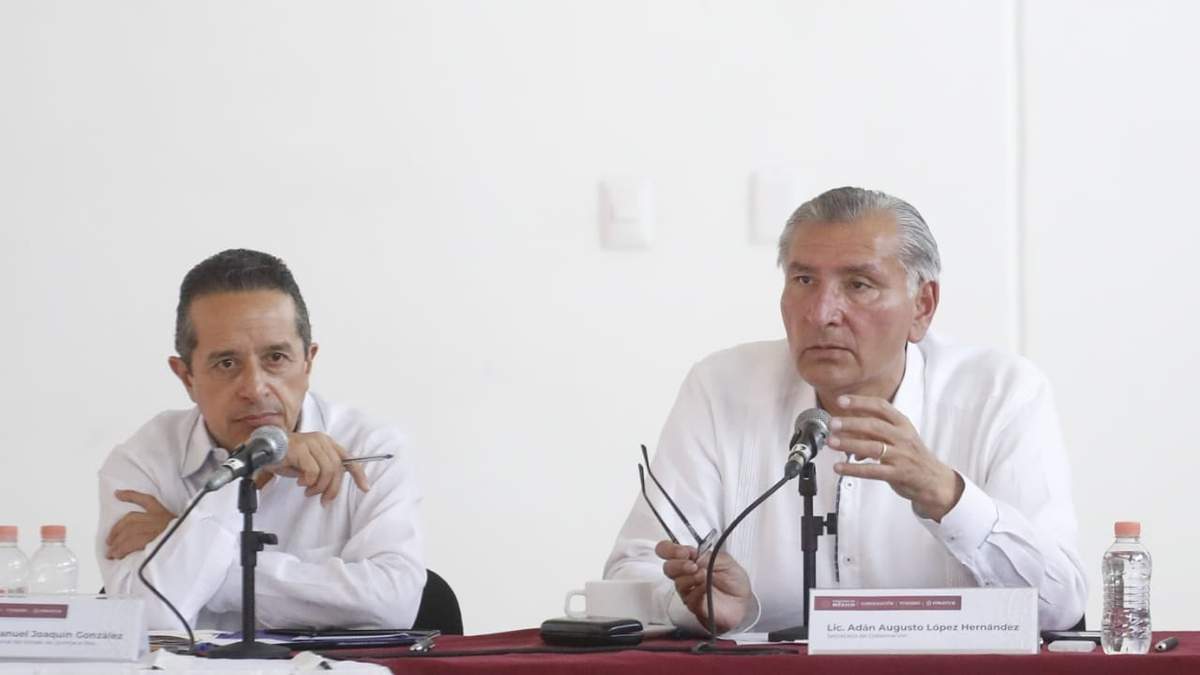 Carlos Joaquín y Adán Augusto López