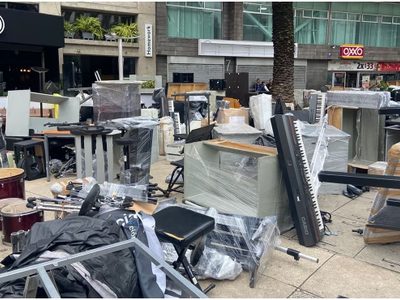 Desalojan el Centro Universitario de Música Fermatta tras estudios estructurales en el inmueble