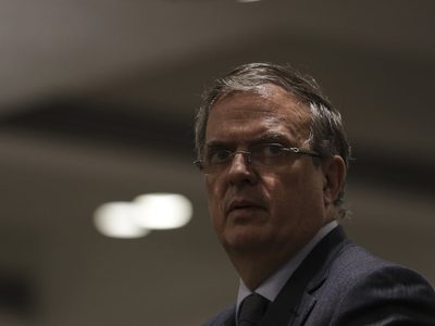 "Sigo muy preocupado" por la encuesta de Morena: Ebrard