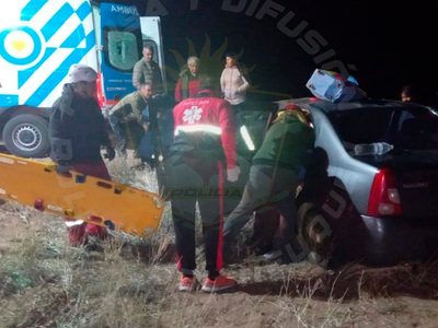 Quiso esquivar un bulto que había quedado en la ruta 237 y chocó con una estructura de hormigón