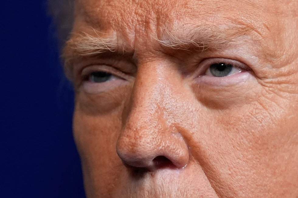 El presidente Donald Trump habla durante una conferencia de prensa con el primer ministro israelí, Benjamin Netanyahu, en Mar-a-Lago, el lunes 29 de diciembre de 2025, en Palm Beach, Florida.