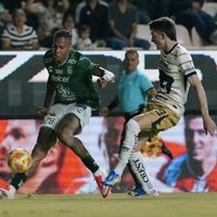 Pumas remonta para vencer 2-1 a León en el Clausura