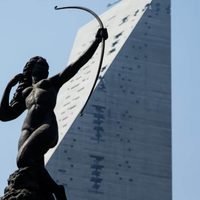 Ella fue Helvia, la mujer detrás de la “Diana Cazadora” y la “Fuente de Petróleos”