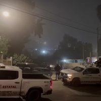 Tiran cuerpos de dos mujeres con cables alrededor del cuello en Tijuana