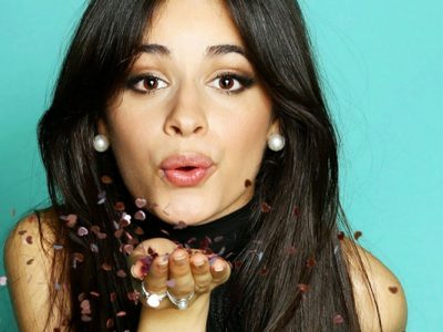 ¿Qué dirá Shawn Mendes? Camila Cabello revolucionó las redes con una imagen besando a otro