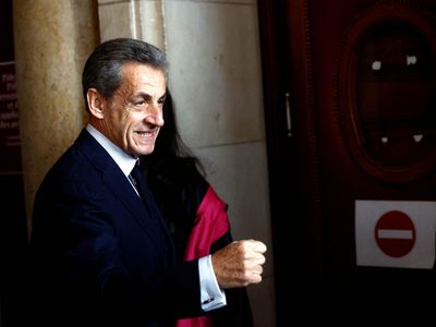 El expresidente Sarkozy fue condenado a cinco años por asociación ilícita