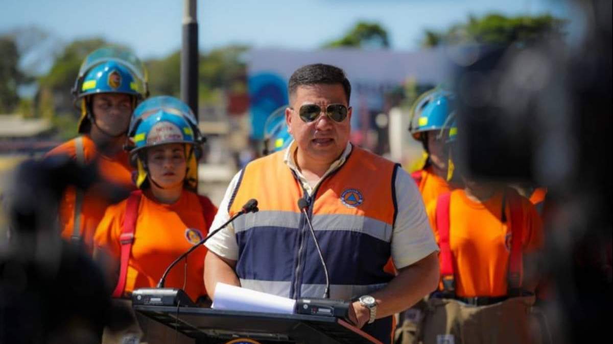 El director de Protección Civil, Luis Alonso Amaya