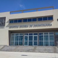 Cuatro hospitales ofrecieron su ayuda para el nene de Allen con ocho dientes de más y dos quistes
