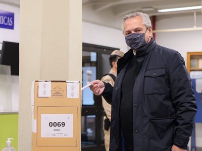 Una fiscal de Juntos por el Cambio le pidió una foto a Alberto Fernández