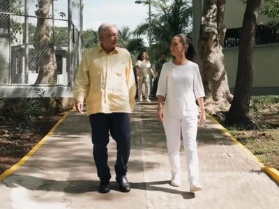 Segundo piso consolidará el Tren Maya, dice Sheinbaum durante gira con AMLO