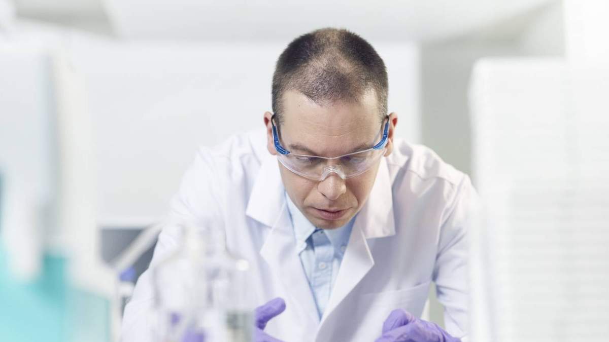 Un científico de AstraZeneca