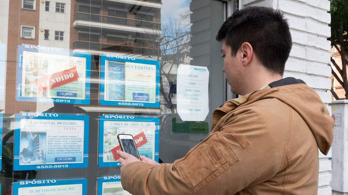 El pago de alquileres es una de las mayores preocupaciones en los hogares argentinos. Fuente: (X)