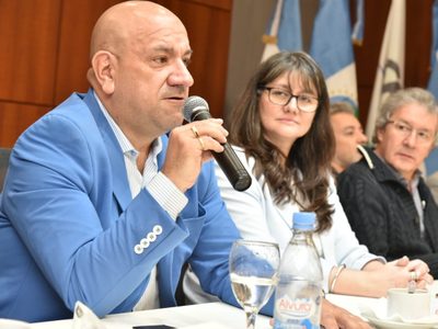 Darío Lucca seguirá un período más como presidente de CALF