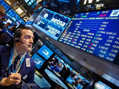 Trepan las acciones argentinas en Wall Street tras la nueva oferta del canje de deuda