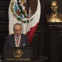 Baillères y su tienda Palacio de Hierro también piden a sus empleados no votar por López Obrador