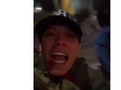 "Simón, estoy loco": Santa Fe Klan “celebra” Navidad lanzando balazos al aire (Video)