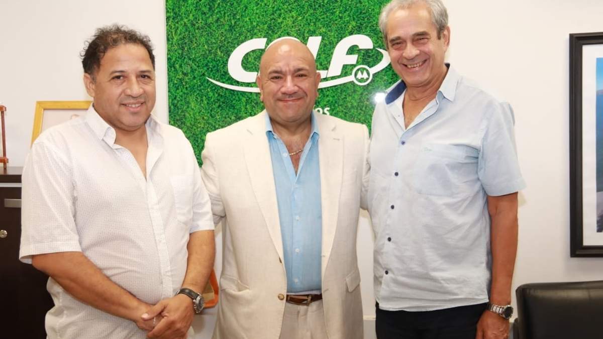 Figueroa y Ungar junto a Darío Lucca en CALF. Fuente (CALF).