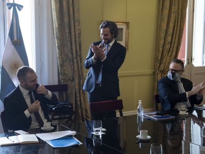El FMI aceptó el plan de Guzmán y Cafiero le marcó la cancha al organismo multilateral