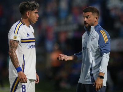 Más dudas que certezas: frustrante debut de Mariano Herrón en Boca