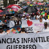 Afectados interponen amparo indirecto contra la suspensión de apoyos a estancias infantiles