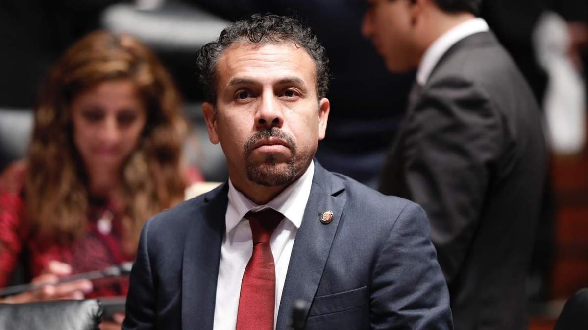 Ricardo Velázquez Meza, senador de Morena