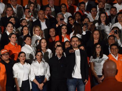 Rinde protesta Álvarez Máynez como candidato presidencial de MC