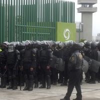 Cesan a directivos del penal de Neza tras muerte del presunto violador y asesino de Valeria