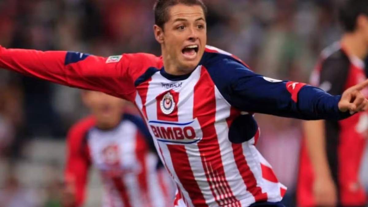 Chicharito en Chivas