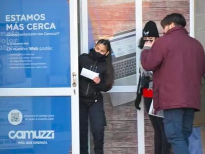 Intimaron a Camuzzi para que regularice la atención personalizada a los usuarios