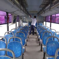 Gobierno de Nuevo León rentará 800 autobuses urbanos ante déficit de unidades