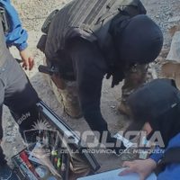 Detuvieron a tres personas vinculadas a un importante robo de dólares ocurrido en Neuquén
