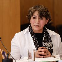 Delfina Gómez rechaza haber usado a la SEP como “trampolín político”