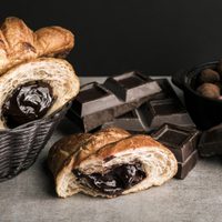 Pan de chocolate y banana fit, sin horno y sin azúcar: la receta ideal para tu próximo desayuno o merienda