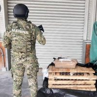 Semar asegura cargamento de mercurio en Manzanillo con valor de 674 mil pesos