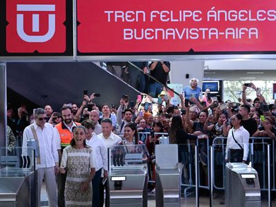 “Tuvimos varios problemas”: Sheinbaum inaugura tren de la Ciudad de México al AIFA