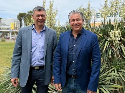 Rolando Figueroa sumó el apoyo de otro intendente