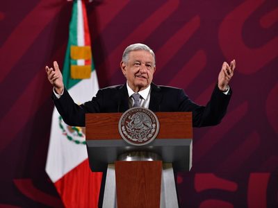 AMLO ordena a FGR investigar incendio en estación migratoria de Ciudad Juárez