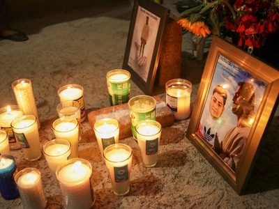 Familiares de jornaleros mexicanos muertos en choque en Florida lloran a sus seres queridos