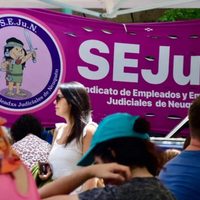 Trabajadores judiciales de Neuquén profundizarán las medidas de fuerza
