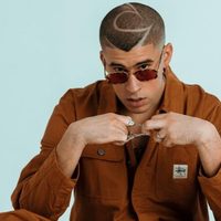 Bad Bunny recibió una sorpresa de lujo sobre el escenario del de Calibash 2020 ¡No lo creerás!