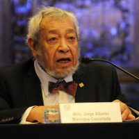 Falleció Jorge Alberto Manrique; fue parteaguas en la historia del arte nacional: Teresa del Conde