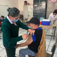 En estas alcaldías de la CDMX vacunarán a personas de 50 a 59 años a partir del lunes
