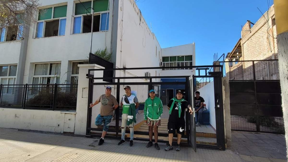 Bloqueo al municipio de Centenario. Fuente: (Ate Centenario)